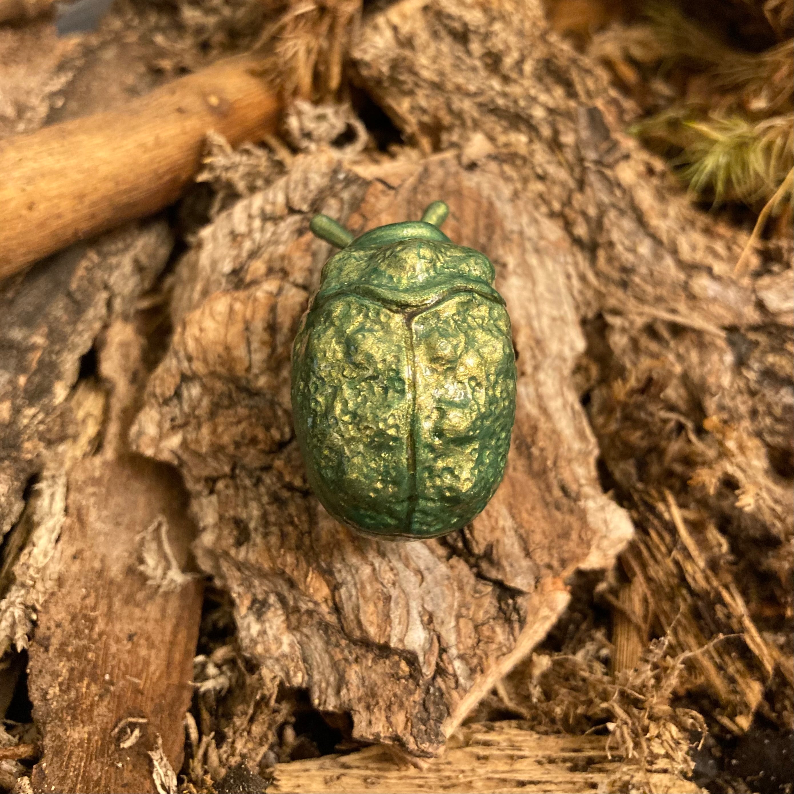 Chlamisus smaragdinus Sculpture