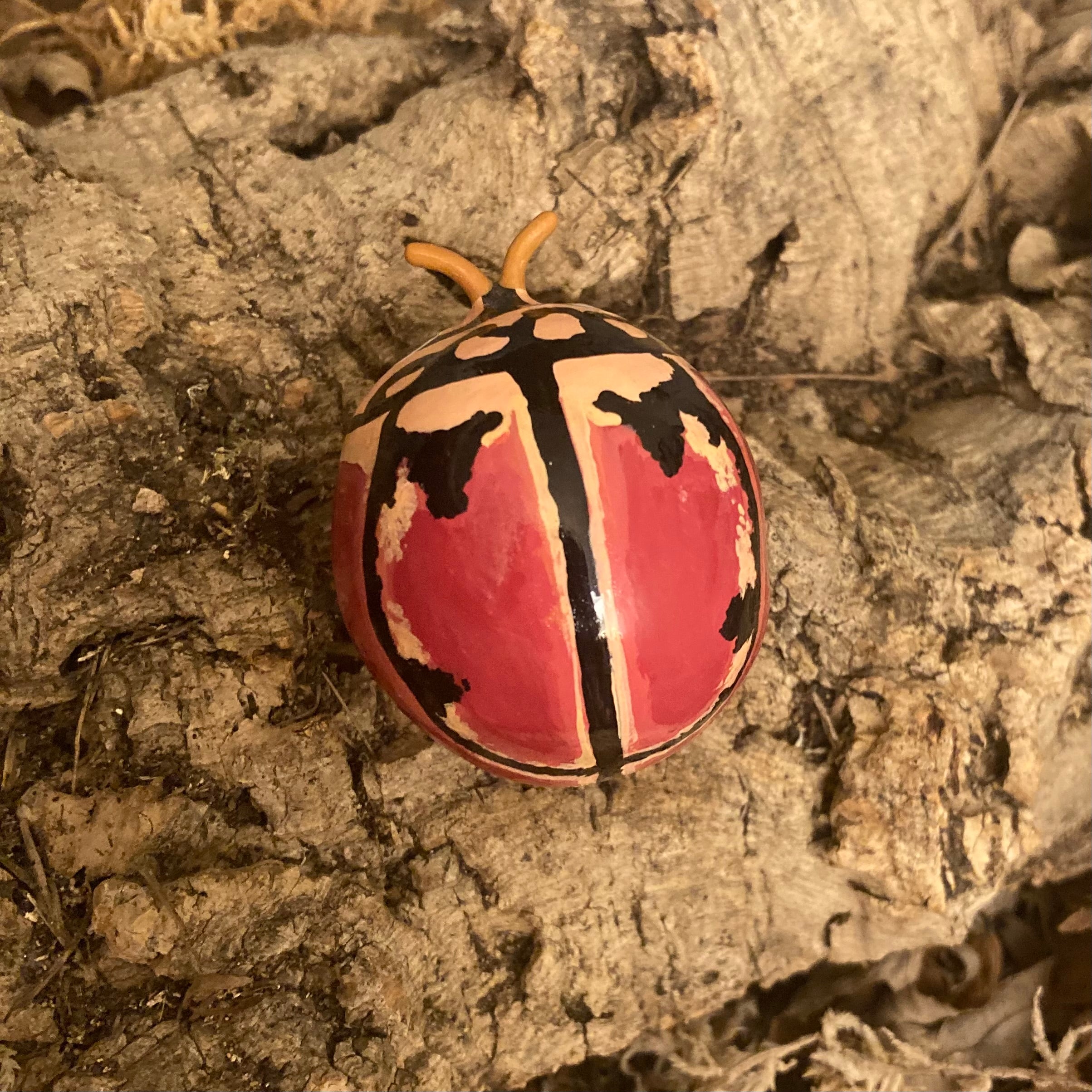 Cheilomenes bidentata Sculpture