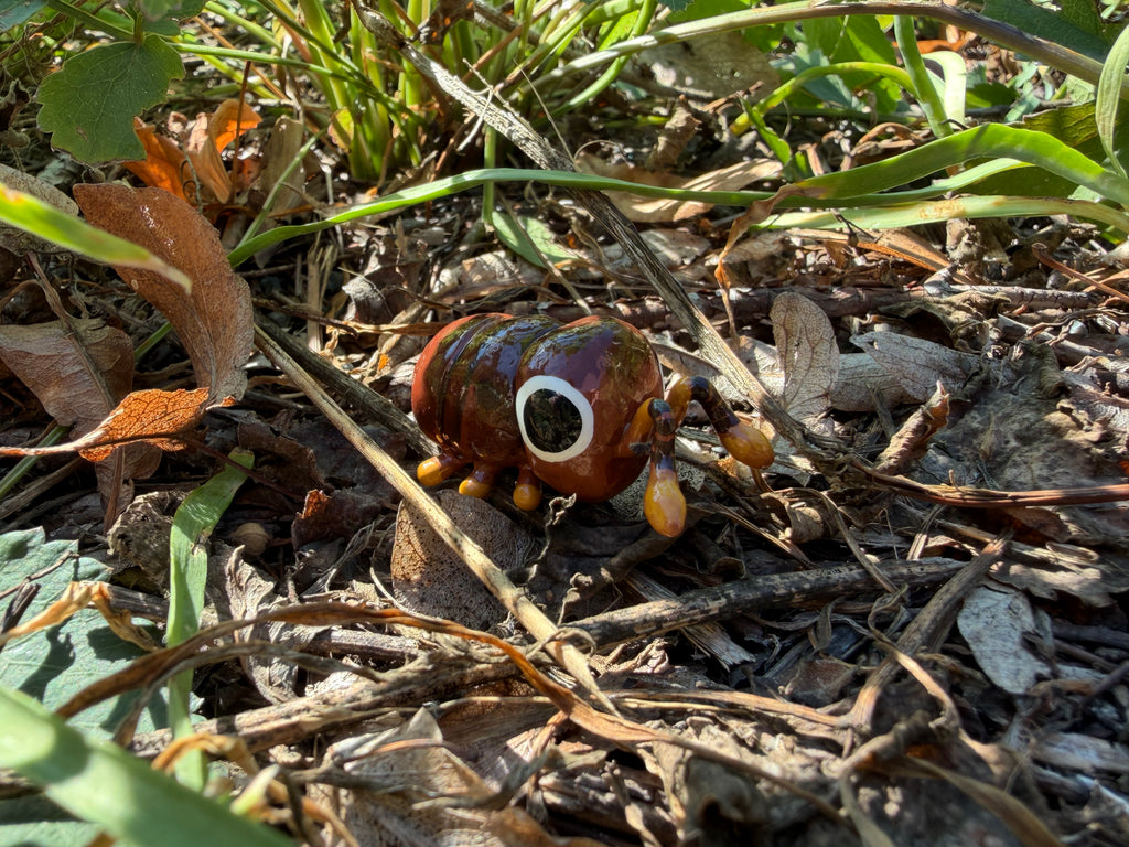 Baeus sp. Wasp Sculpture