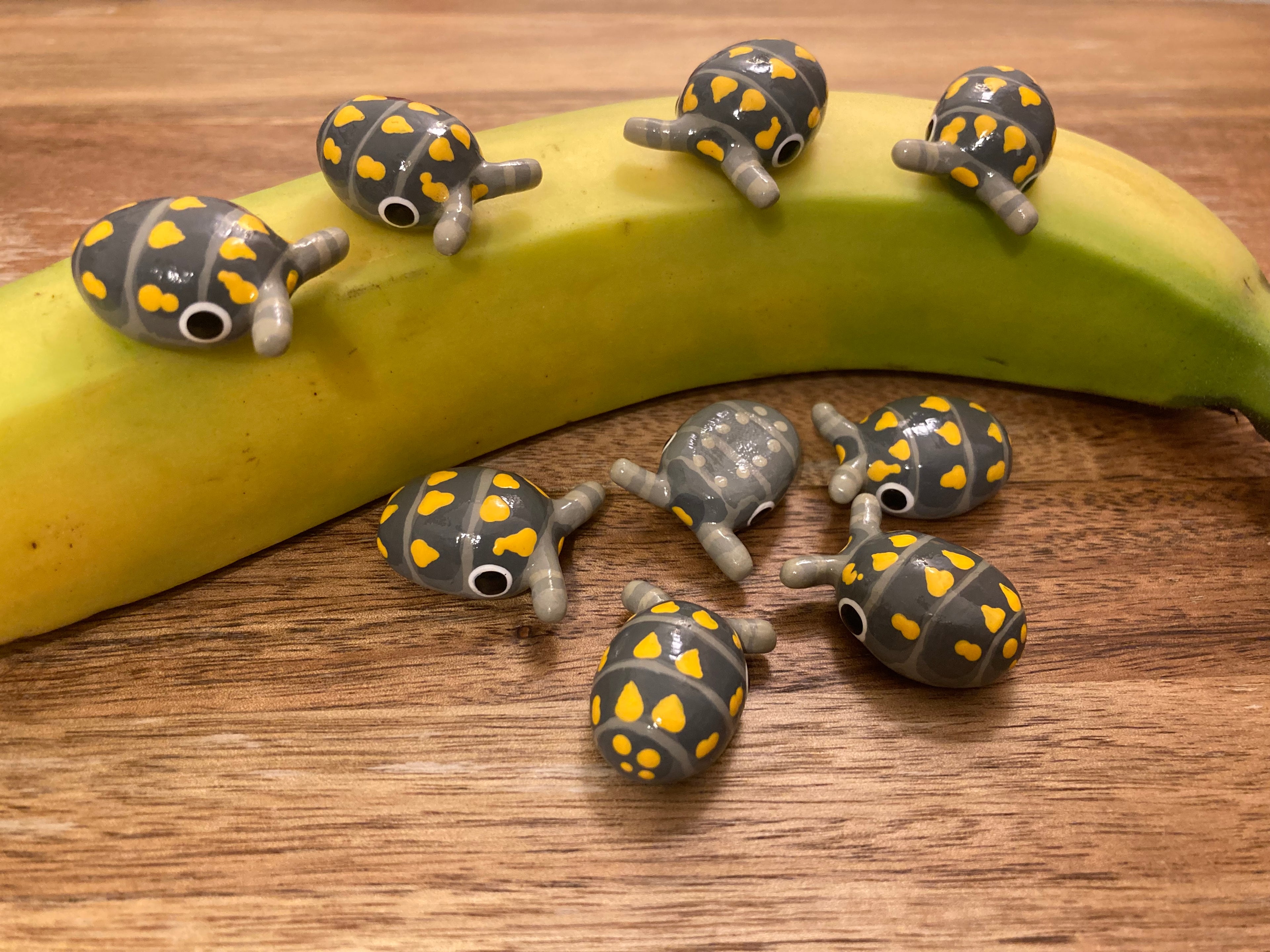 Armadillidium gestroi Isopod Mini Sculpture