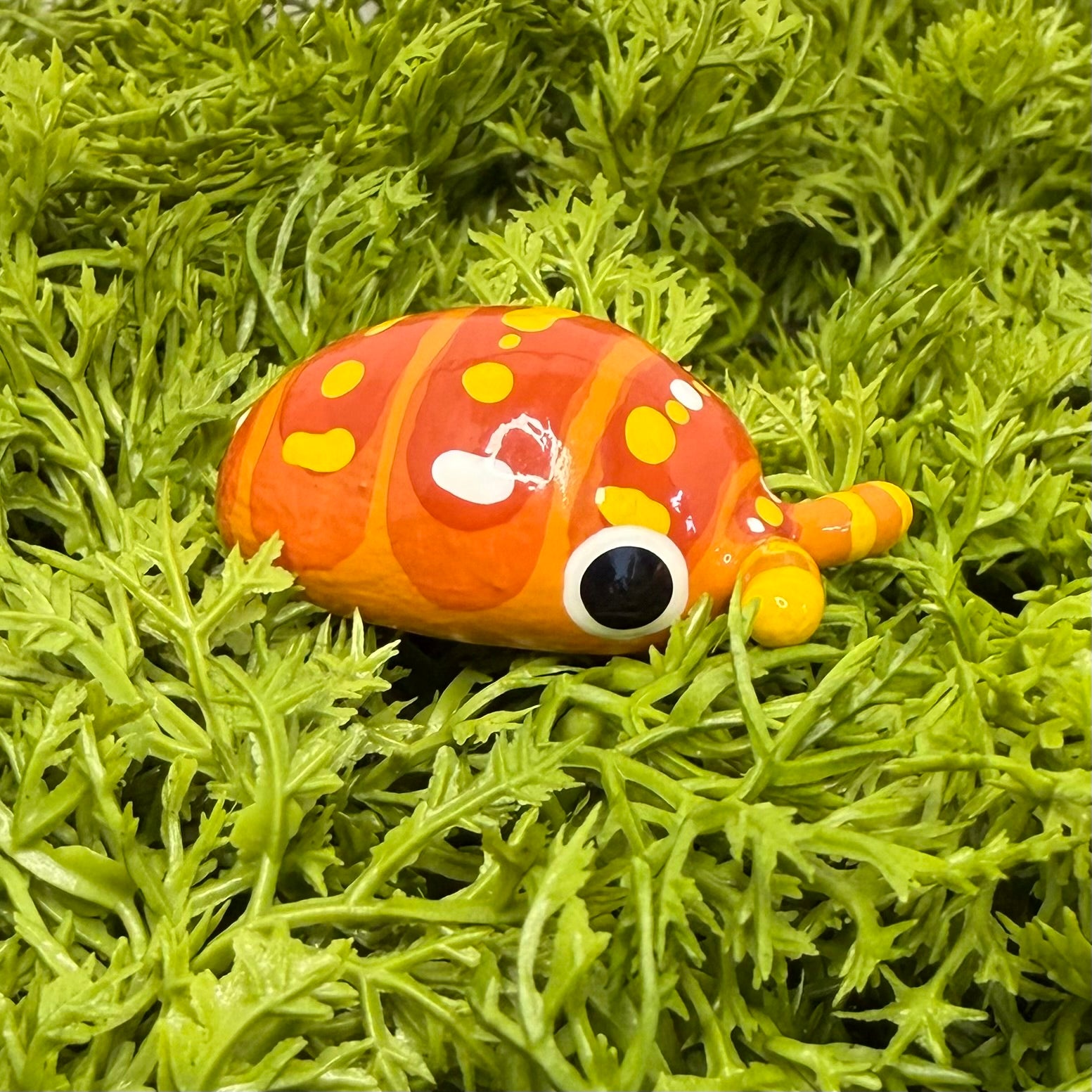 Armadillidium frontetriangulum "Corfu" Isopod Mini Sculpture v2.0